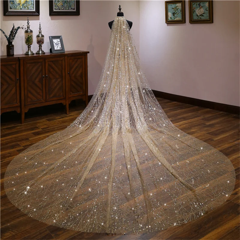 2022 Nieuwe Mode Luxe Bruiloft Sluiers Voor Bruiden Bling Goud 3 Meter Pailletten Crystal Big Bridal Veils Bruiloft Accessoires