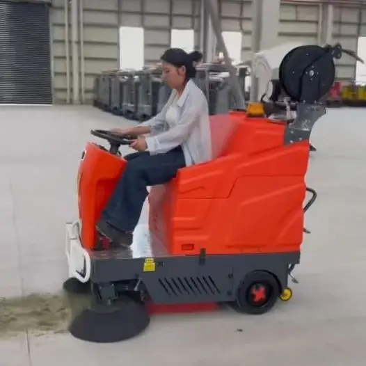High quality road sweeper China road sweeper Vacuum road sweeper