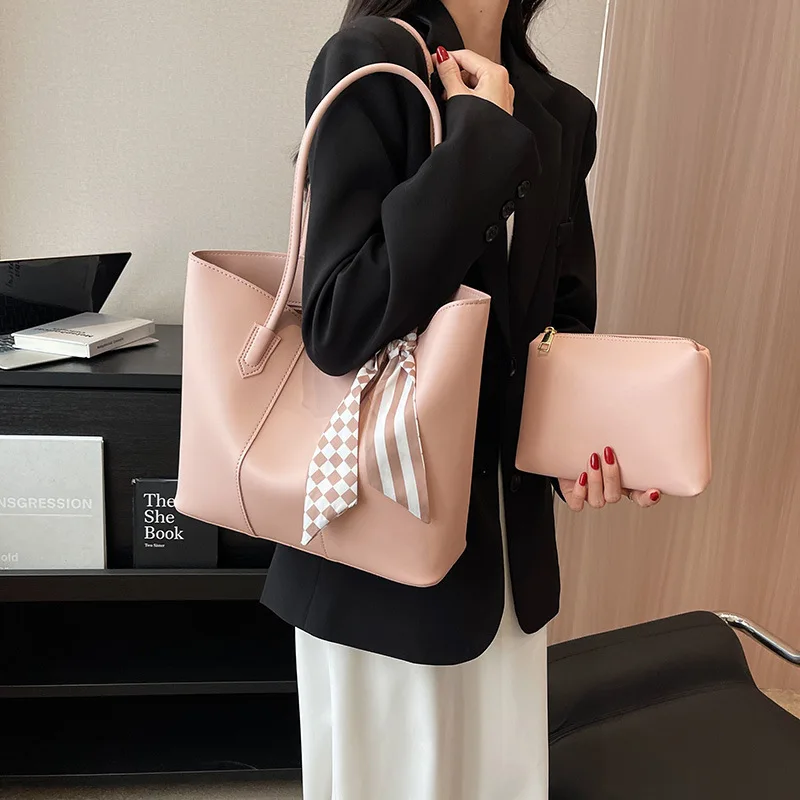 Simple Commuter Large Capacity Tote Bags For Women Trend Luxury Designer Cute Korean Style Leisure Single Shoulder Shopping Trip