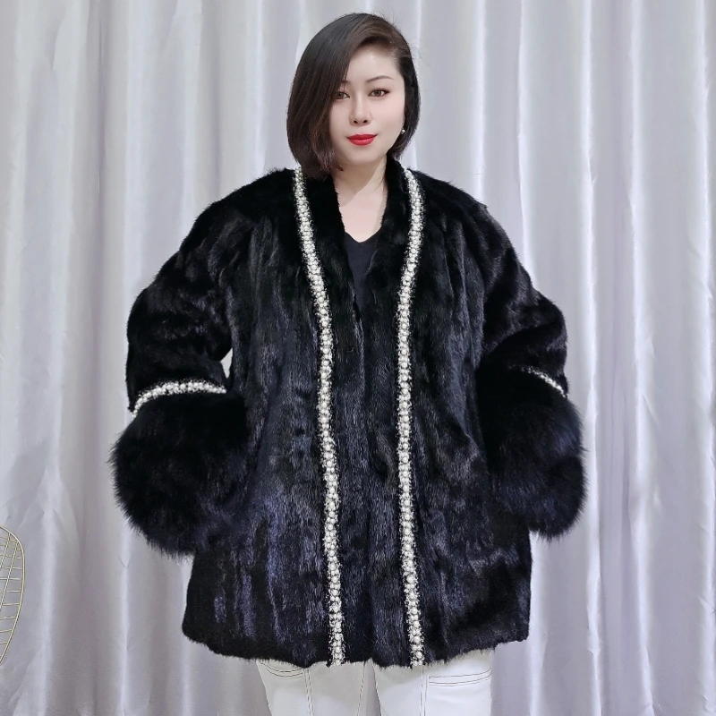 Neuer Xiaoxiang Feng Shui Nerzfell mittellanger Stil junger und modischer warmer Pelzmantel für Frauen