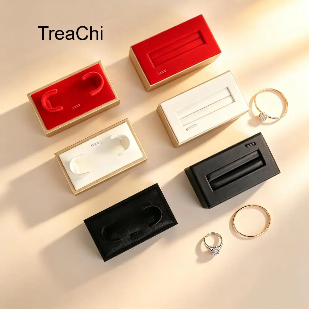 

Luxurious Brushed Leather and Microfiber Jewelry Display Stand for Bracelets Jade Bangles and Rings Countertop Display Stand