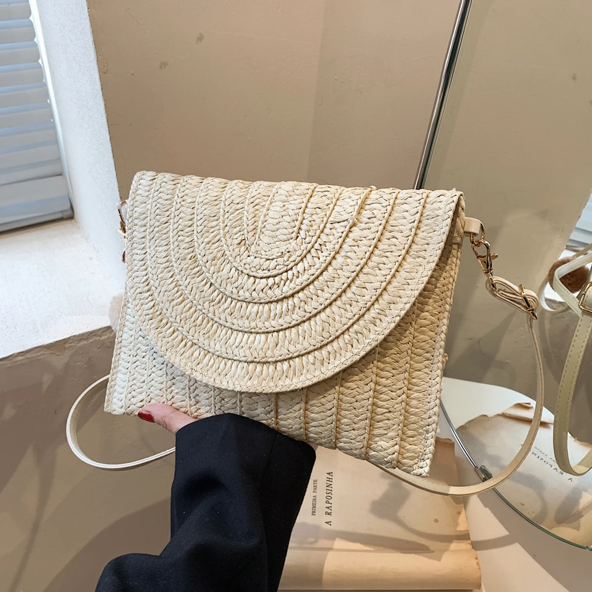 

Тканая сумка-тоут, женская сумка-тоут, новинка 2025 года, соломенная сумка под мышками, женская сумка через плечо, студенческая сумка для отдыха на берегу моря, для покупок и игр