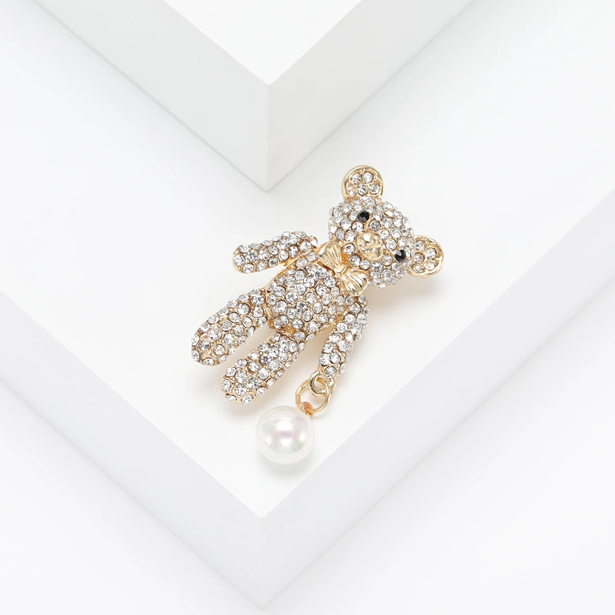 Cute Rhinestone Small Bear Brooches for Women Unisex Animal Pins 4-color Available Office Party Accessories Gifts
