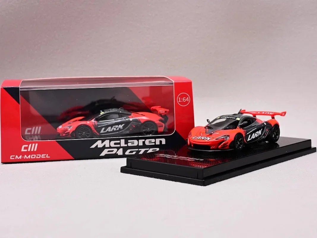 Diecast Car Model 1/64 Scale Mclaren P1 GTR Supercar Model Alloy Mclaren P1 Racing Vehicle Collectible Ornaments Toys for Boys