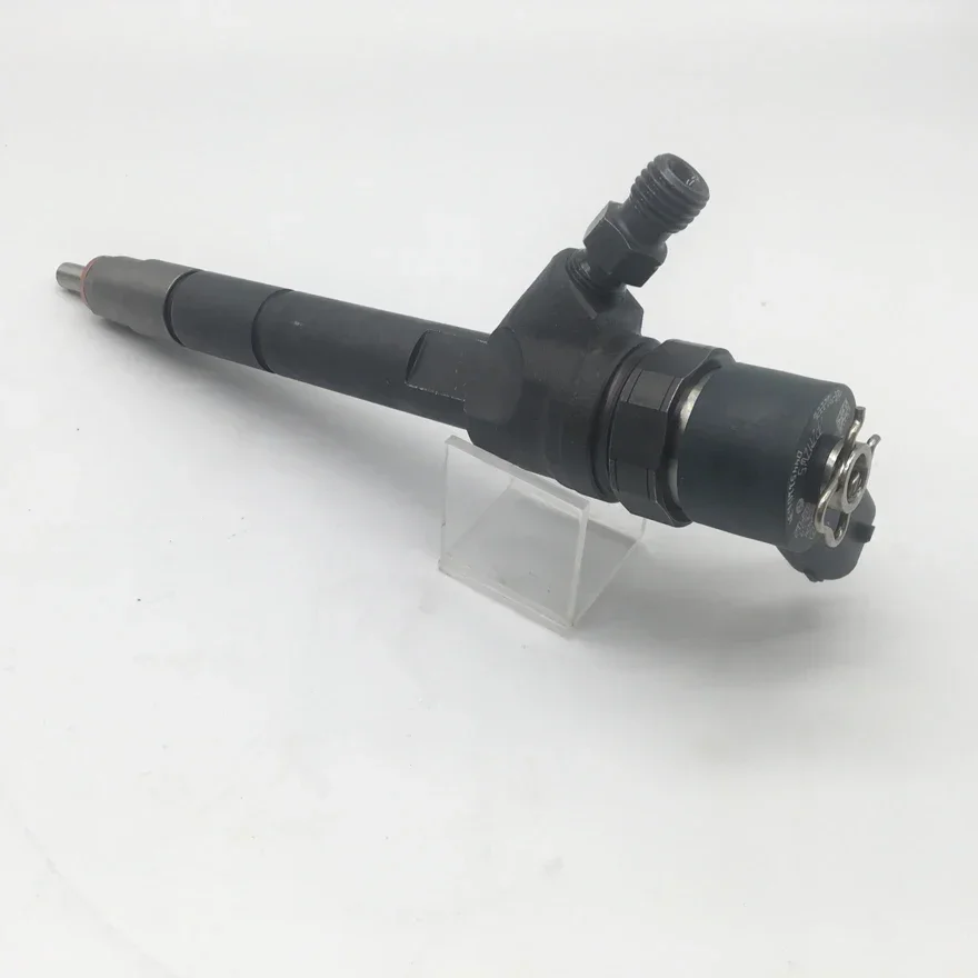 original new fuel injector 0445110375 FOR BO-SCH Injector 0445110634 0986435205 8200912052 4420518