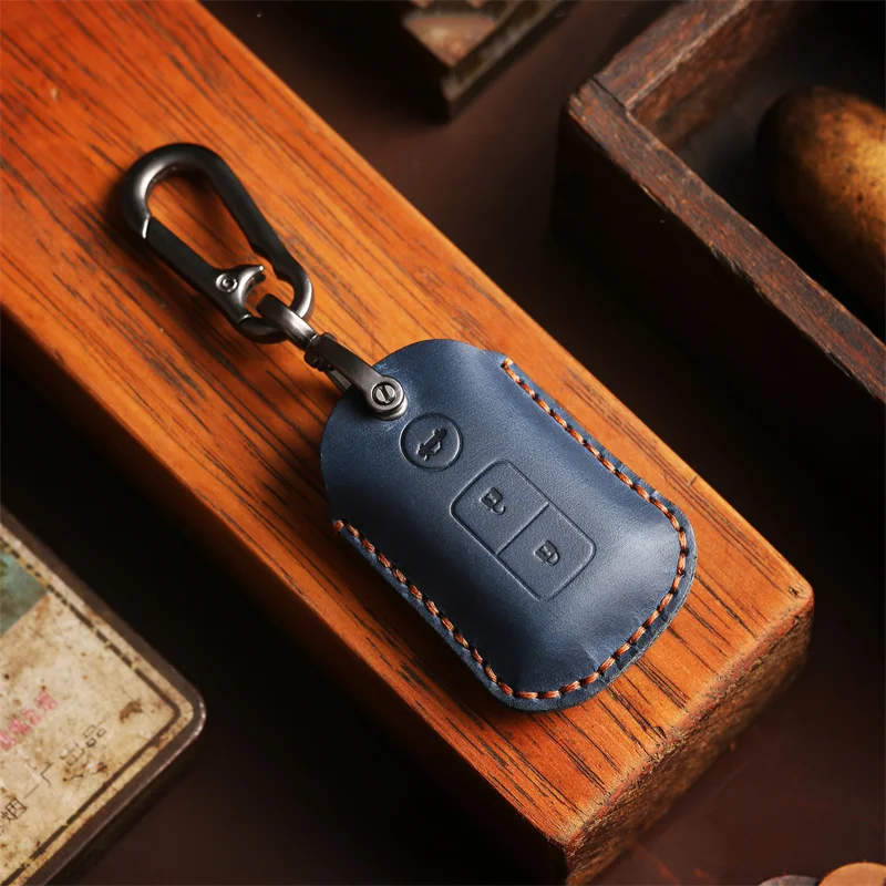 Luxury  Leather Car Key Case Cover Fob Protector for Toyota Camry Prado 150 FS Highlander Accessories Holder Keychain Shell Bag