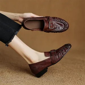 New Autumn Genuine Leather Women Pumps Fashion Pleated Round Toe Shoes for Women Thick Heel Women Loafers Zapatos Mujer Low Heel