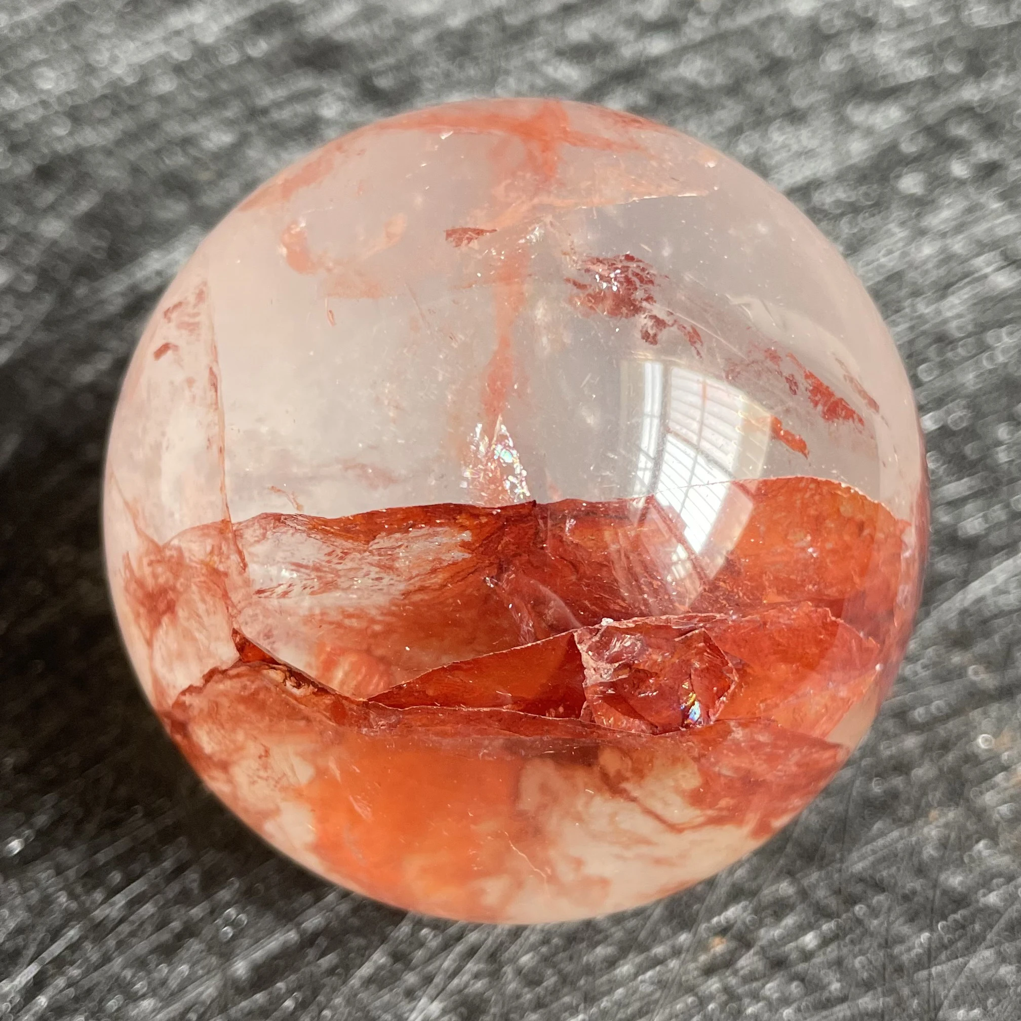 293g Natural Stone Fire Quartz Crystal Ball Rainbow Quartz Sphere Polished Rock Reiki Healing B1
