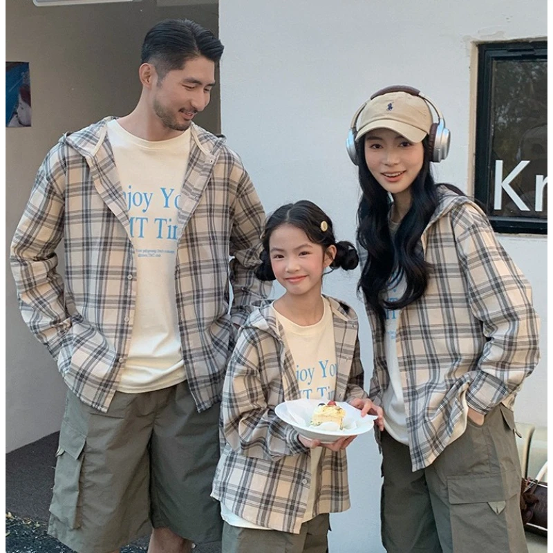 2026 New Spring Summer Korean Plaid Hooded Cardigan Mom Daughter Family Matching Lazy Style Casual Streetwear for 3 People