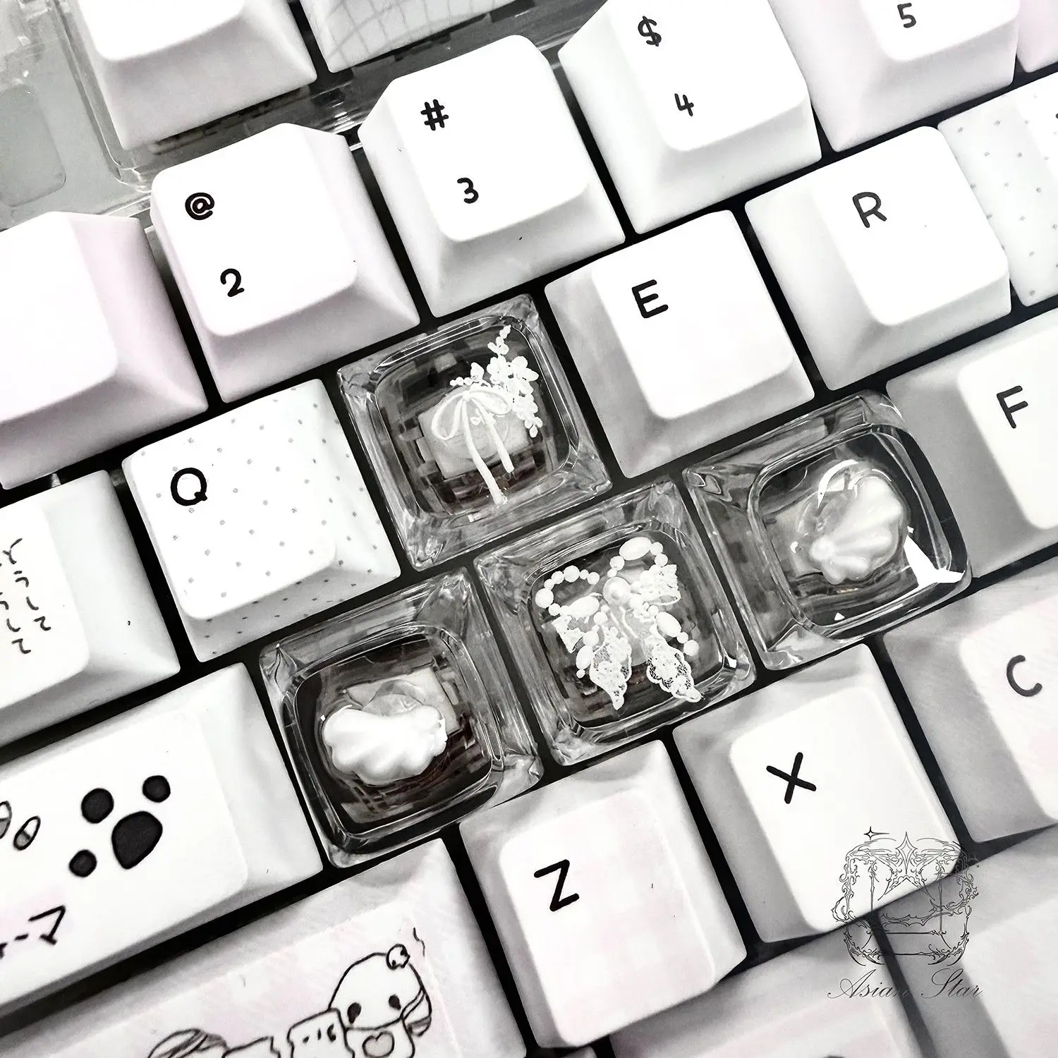 4pcs Butterfly Lace Keycaps Cute Mechanical Keyboard Keycap Set DIY Decoration Transparent Backlit Personalized Cross