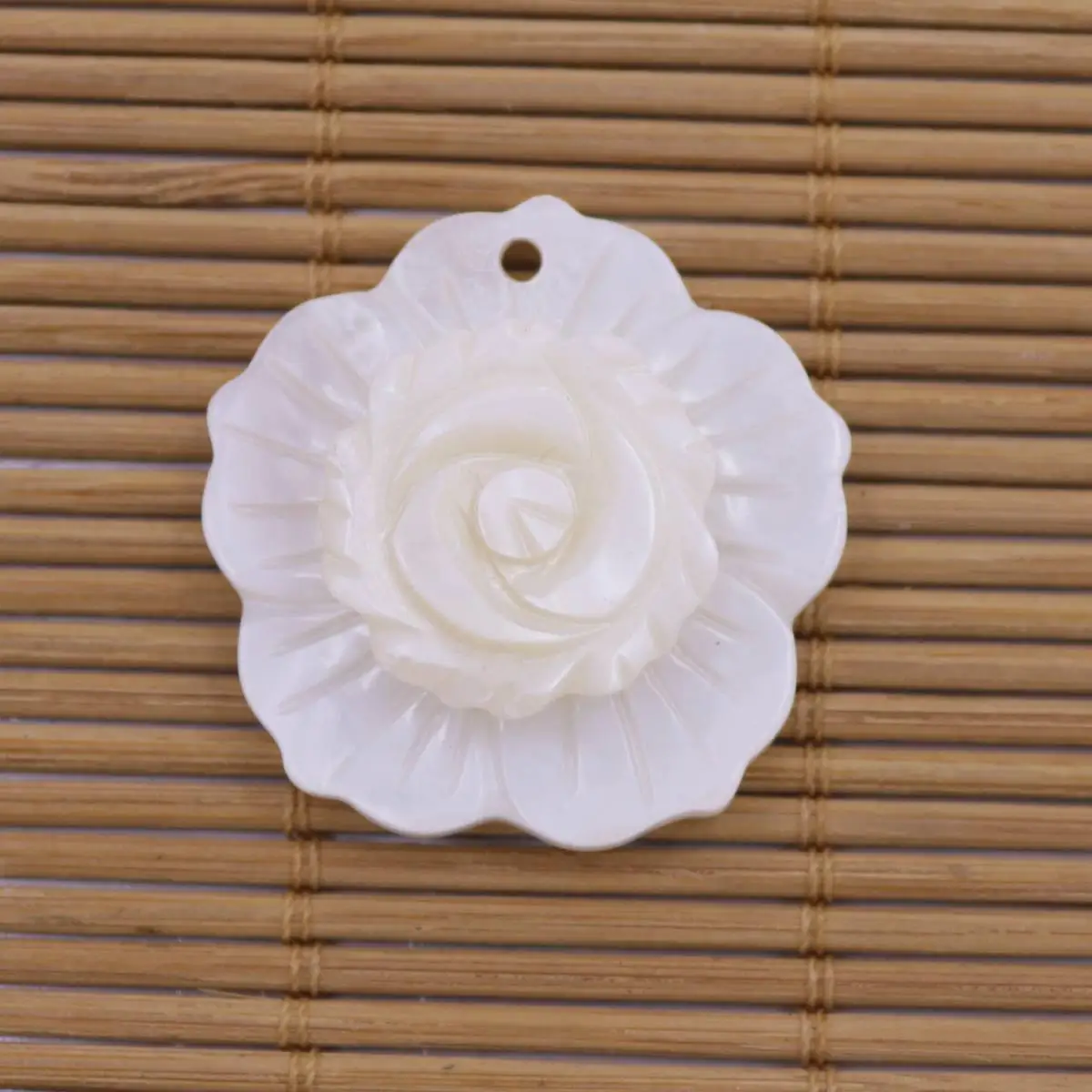 Natural White Mother of Pearl Shell Two layers Flower 32mm Pendant Charms  1 PCS