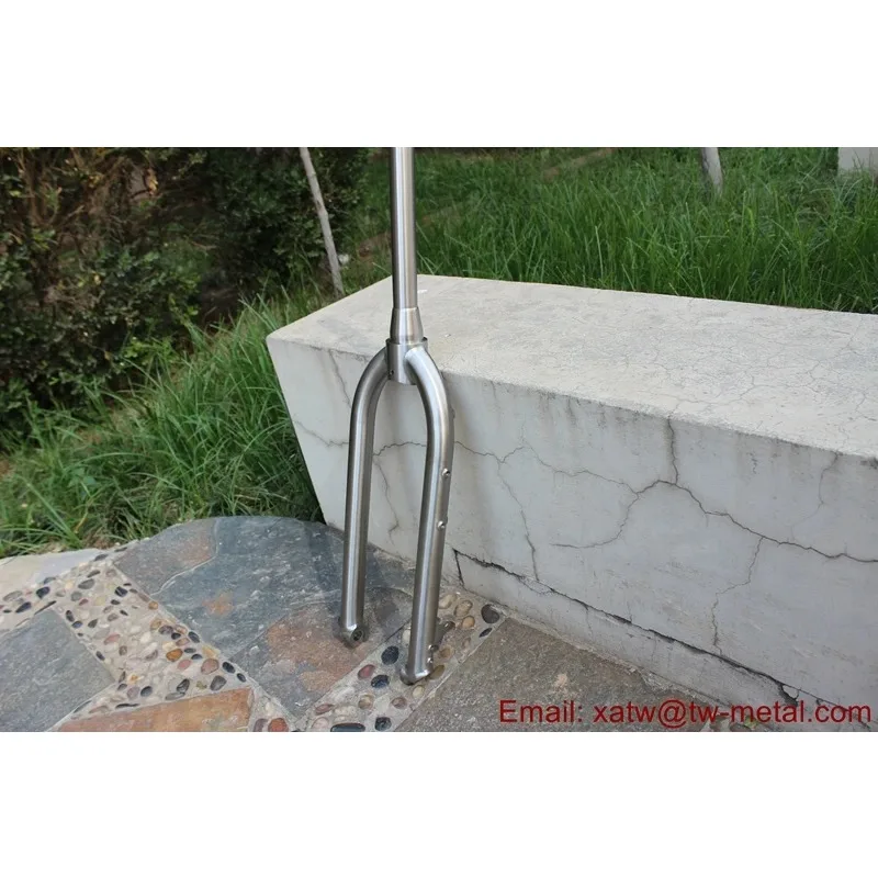 Horquilla de titanio para bicicleta de ciclocross con tubo de dirección cónico, horquilla de titanio para bicicleta de montaña con eje pasante