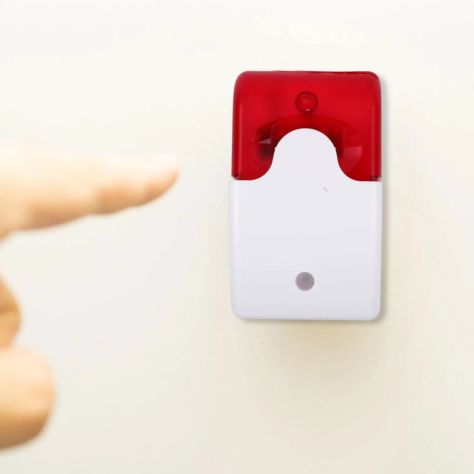 Round High Sensitivity Fire For Home Safety Compact Powered Smoke Portable Alarm Sensor