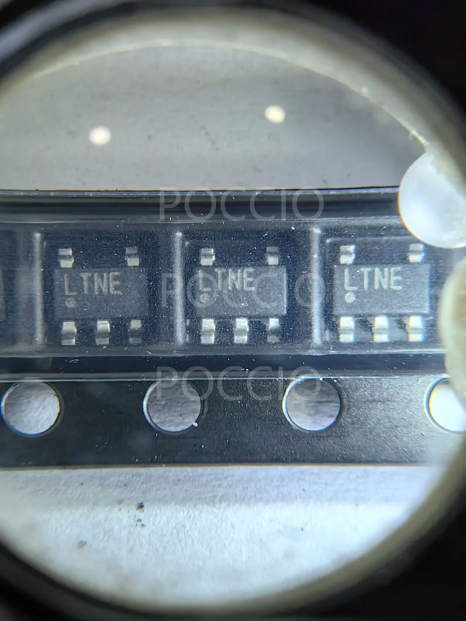 LTC1799CS5 LTC1799IS5 LTC1799 - 1kHz to 33MHz Resistor Set SOT-23 Oscillator