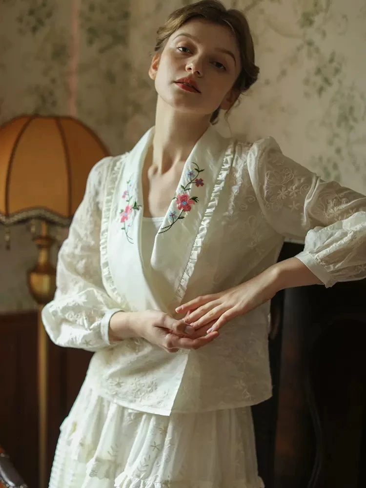 86-96cm Bust Spring Summer New Arrival Women Vintage French Style Mori Girls Exquisite Embroidered Thin Lyocell Shirts/Blouses