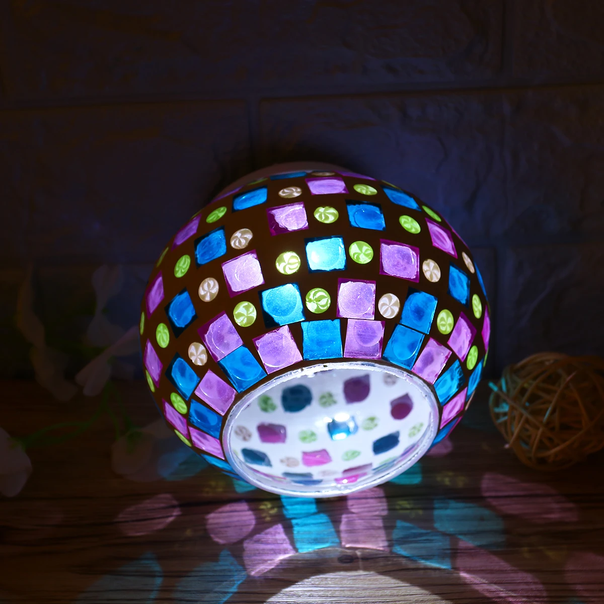 

Waterproof Solar Powered LED Garden Lamp Mosaic Glass Ball Light Red Blue for Indoor Outdoor Decoration Party Solar Powered Lamp