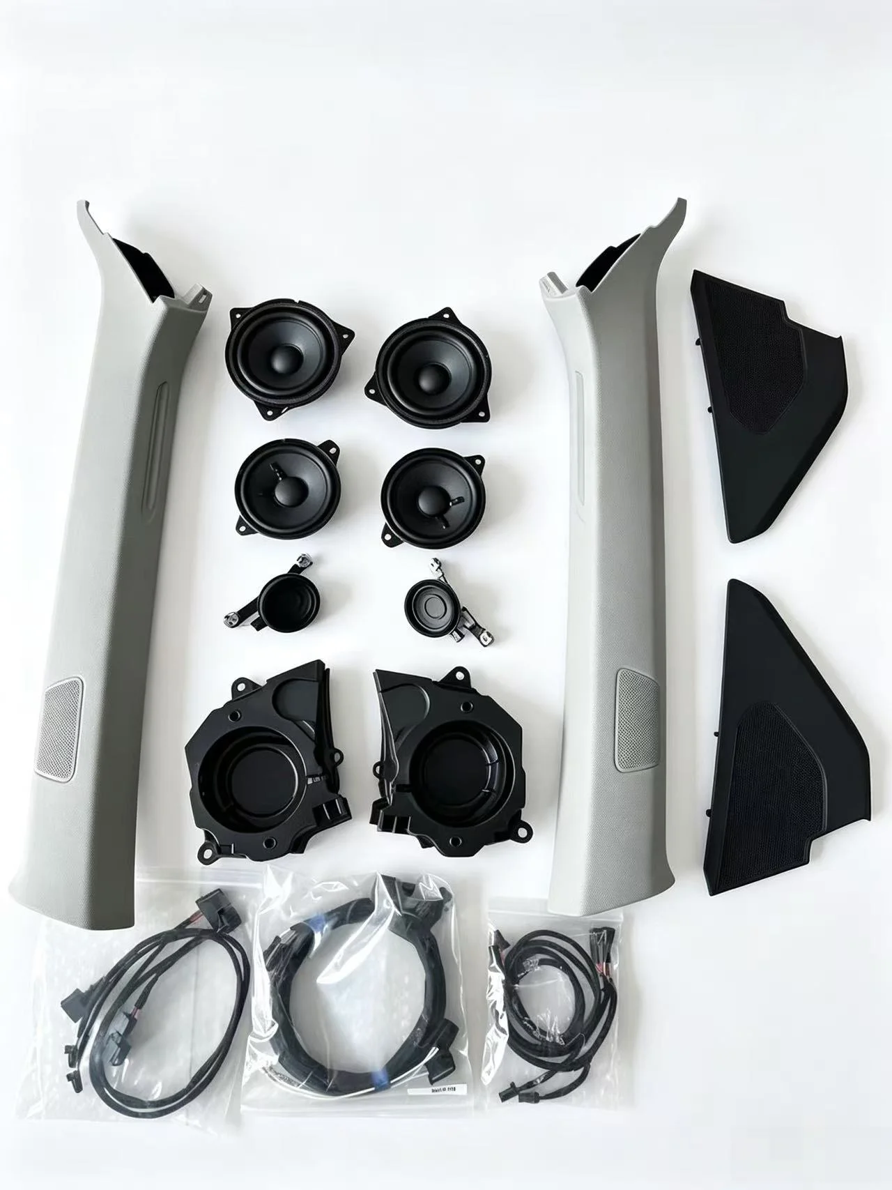 OEM For Audi A6 C8 sedan Upgrade B&O A-pillar tweeter door mid-range speaker rear surround speaker