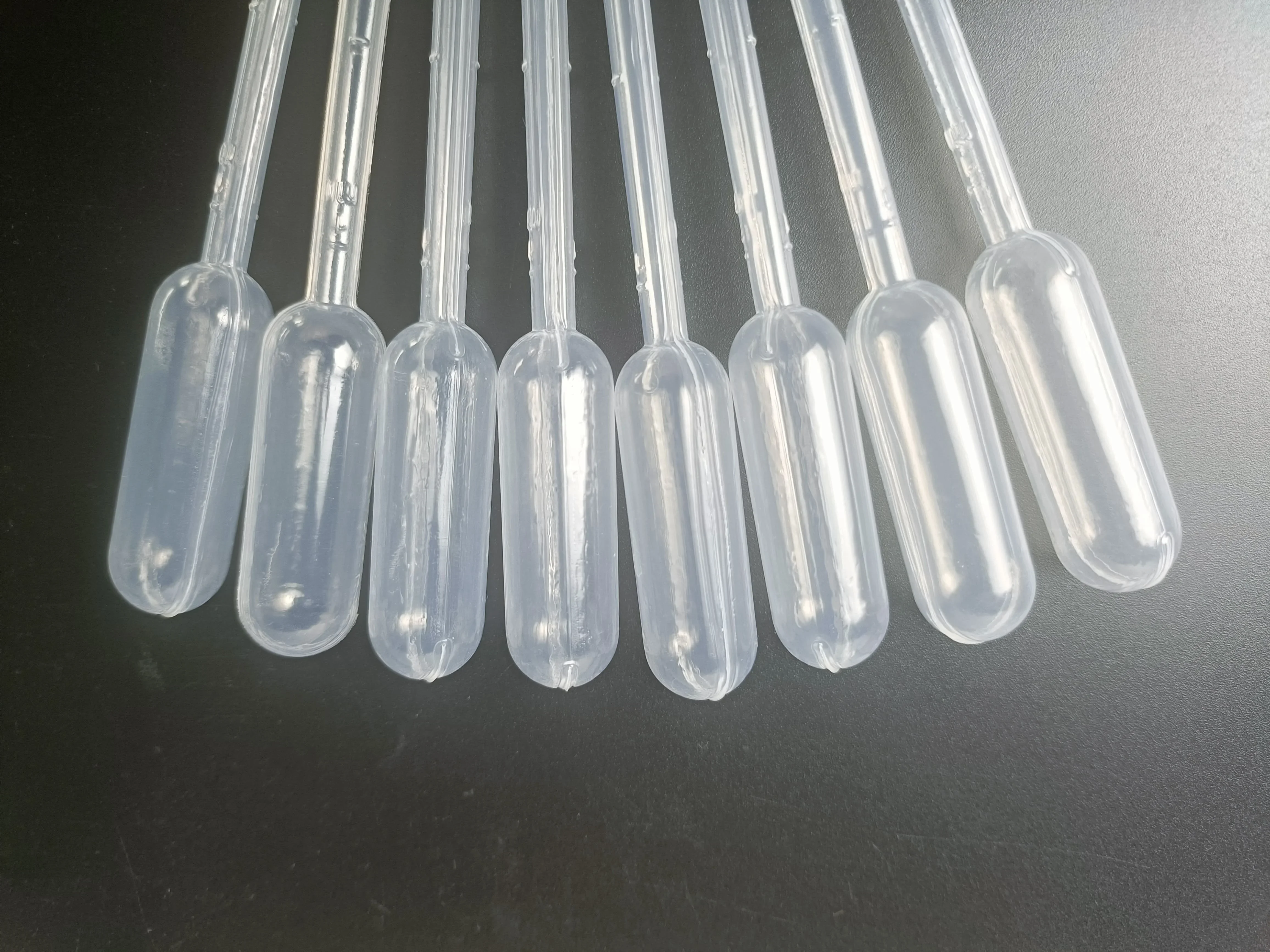 L  oratory Consum  les Single Use 1ml 5ml High Precision Dispos  le Sterile Graduated Transfer Pipette for Chemical Experiment