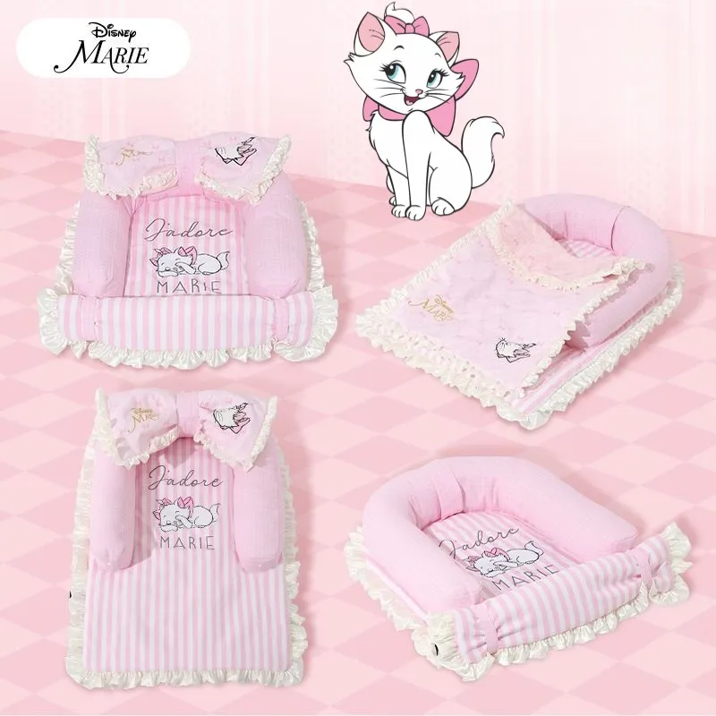 

Sweet Disney Marie series cute creative cartoon pattern simple and fashionable all-season universal pet sleeping comfort nest