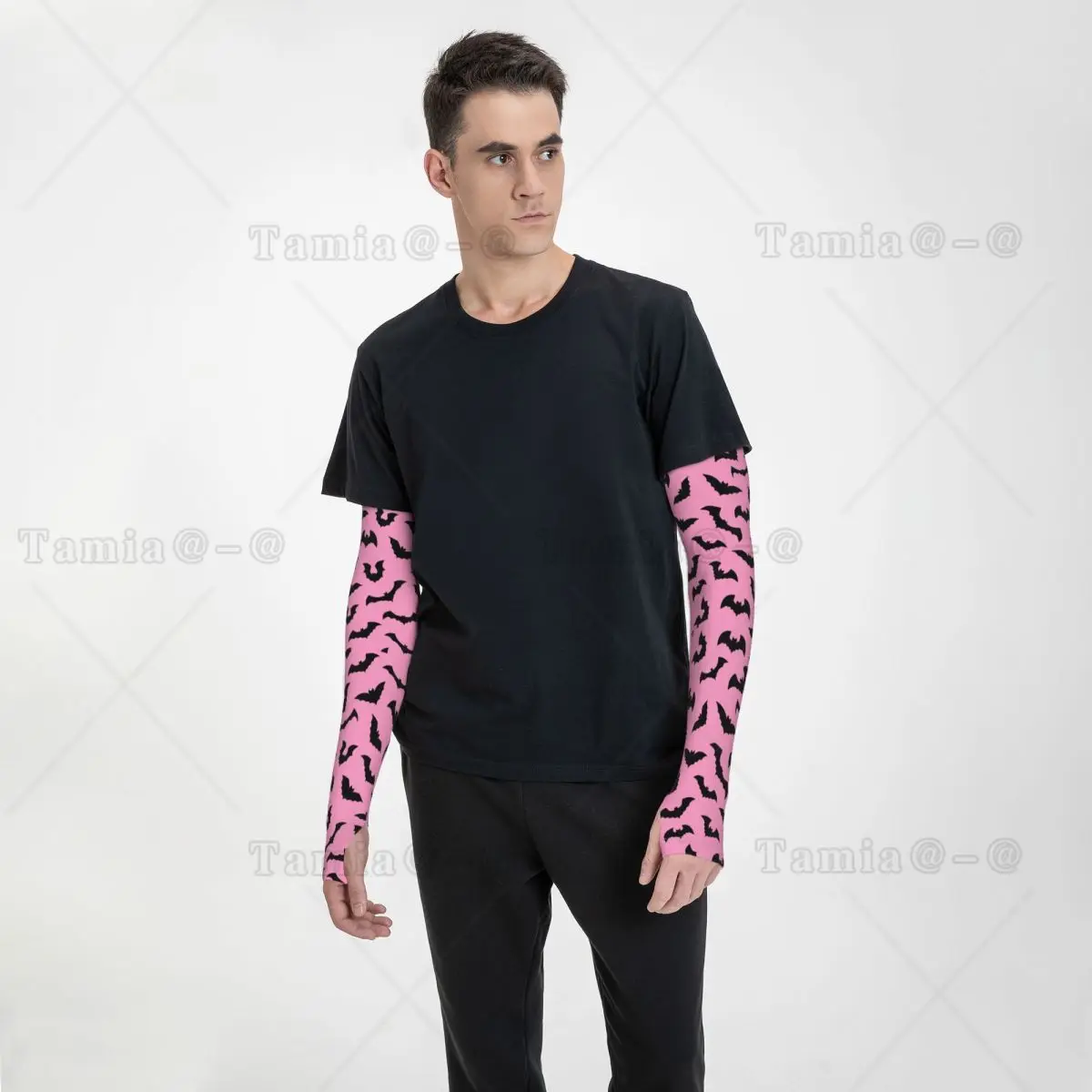 Custom Pastel Goth สีชมพูสีดําค้างคาว UV ป้องกันแขนแขนผู้ชายผู้หญิงกีฬาแม่มดฮาโลวีน Tattoo Cover Up สําหรับขับรถ