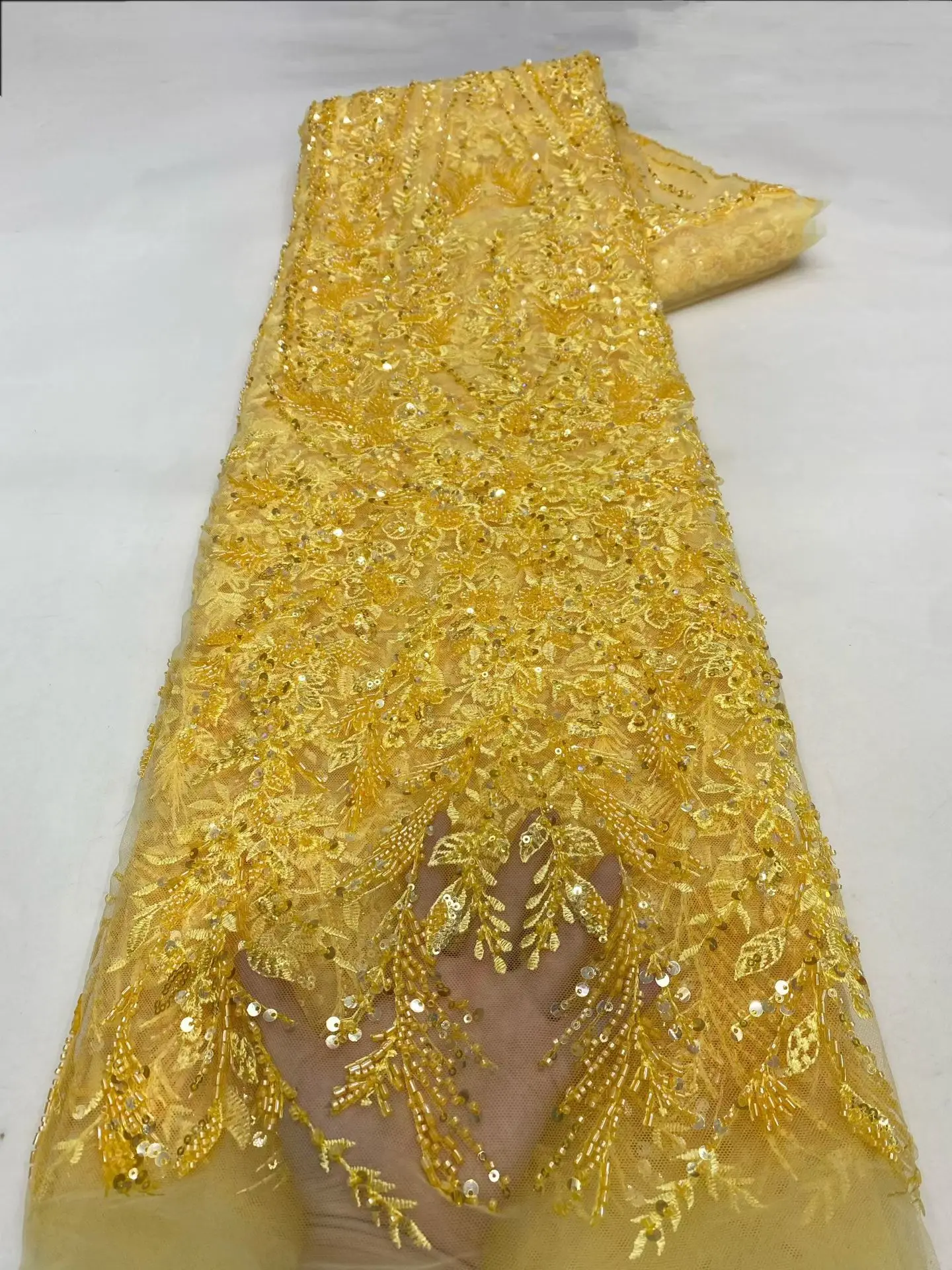 

2026 High Quality African Sequins Beaded Lace Fabric French Embroidery Beads for Nigerian Wedding Dresses Sewing 5 Yards