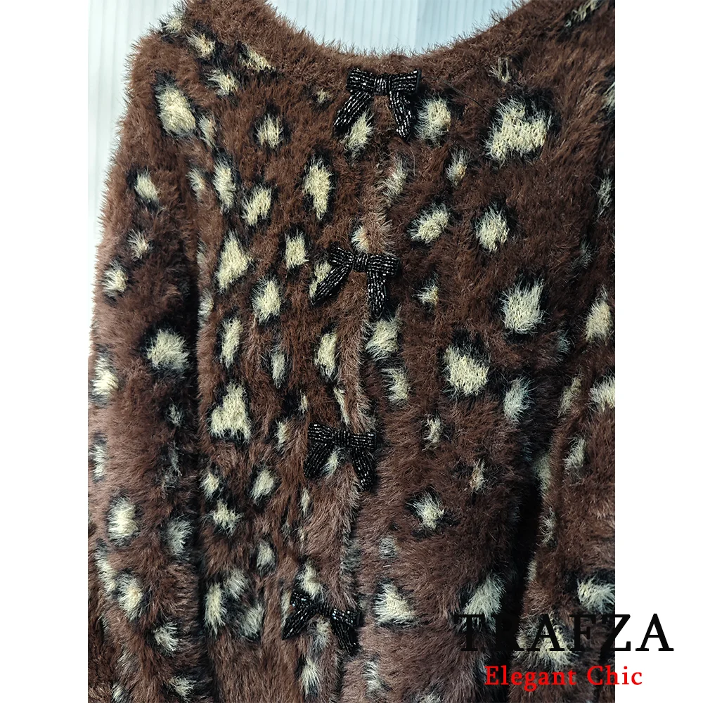 TRAFZA Women\'s Solid Slim Cardigan Sweater Buttons O-Neck Shaggy Sweater Spring Autumn Sweater New 2024 Fashion Faux Fur Jacket