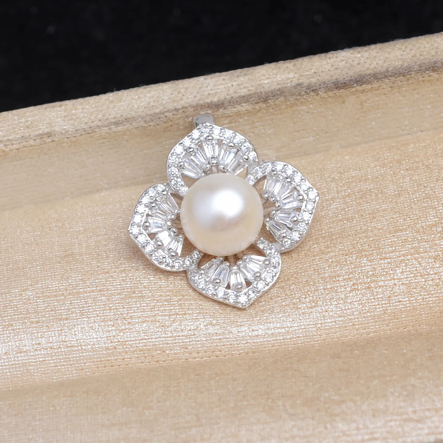 

Wholesale 925 Sterling Silver Pendant Mounts Base Findings Settings Mountings Jewelry Fittings for 9-10mm Pearls 3pcs/lot