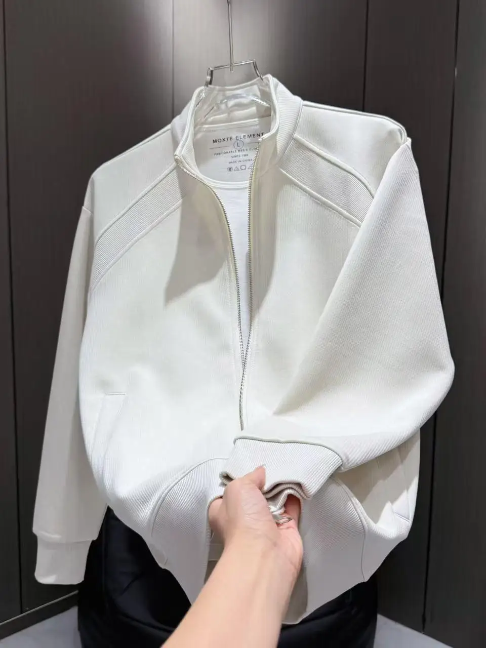 

New Simple Spor Men's Jaet Zipper Design Pure Color Spring Autumn Faion Outerwear Stand Fit Long Sve Youth Coat