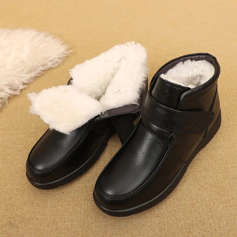 

Women's Winter Boots New Real Wool Cowhide Cotton Shoes with Soft Soles Light and Comfortable Women's Shoes Winter Warmth