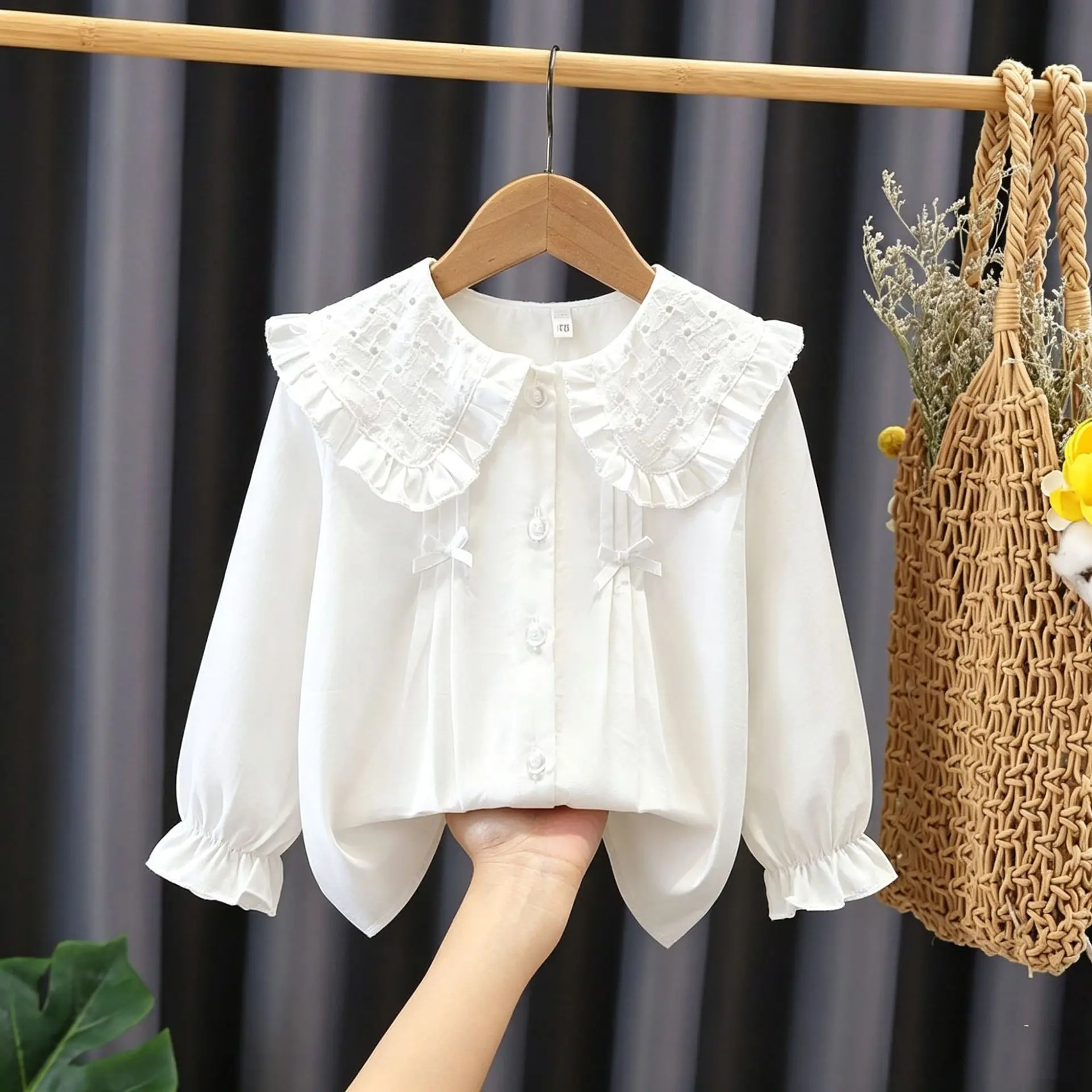 Childrens Clothing Girls Spring and Autumn Style Long Sleeved Shirt New Style Doll Collar Pure Cotton White Shirt