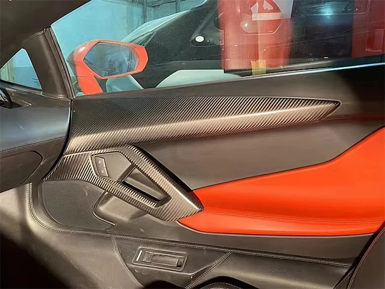 

OEM Style Dry Carbon Fiber Interior Center Console Panel Instrument Panel Door Handle Interior Parts for Lamborghini LP700 LP720
