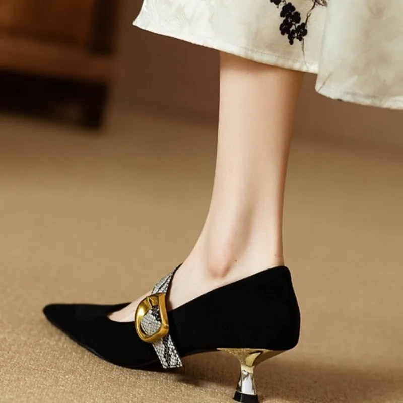 HOT SALE Spring/Autumn Women Shoes Sheep Suede Leather Shoes for Women Pointed Toe Chunky Heel Shoes Metal Buckle Women Pumps