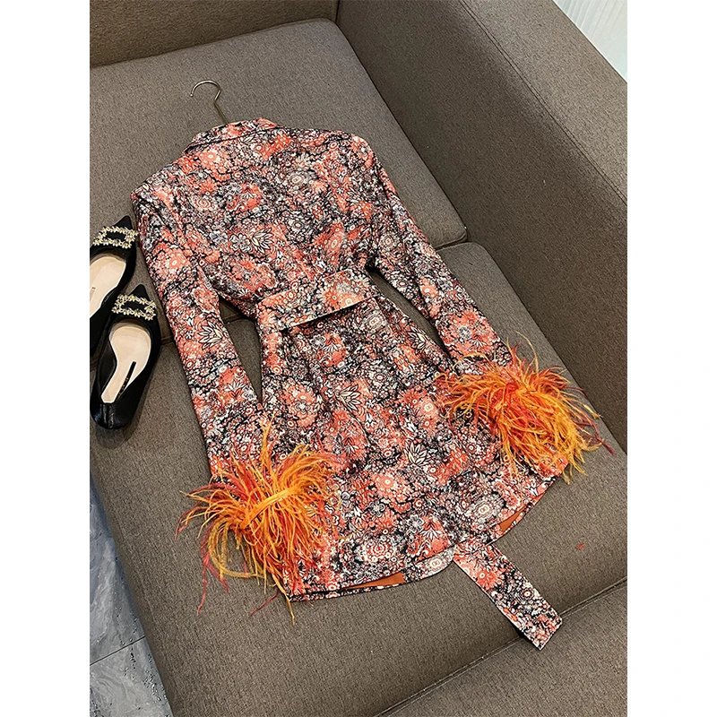 Fashion European & American High-end Women V-neck Floral Slim Dress with Decorative Feathers Desined Printed Casual Dresses