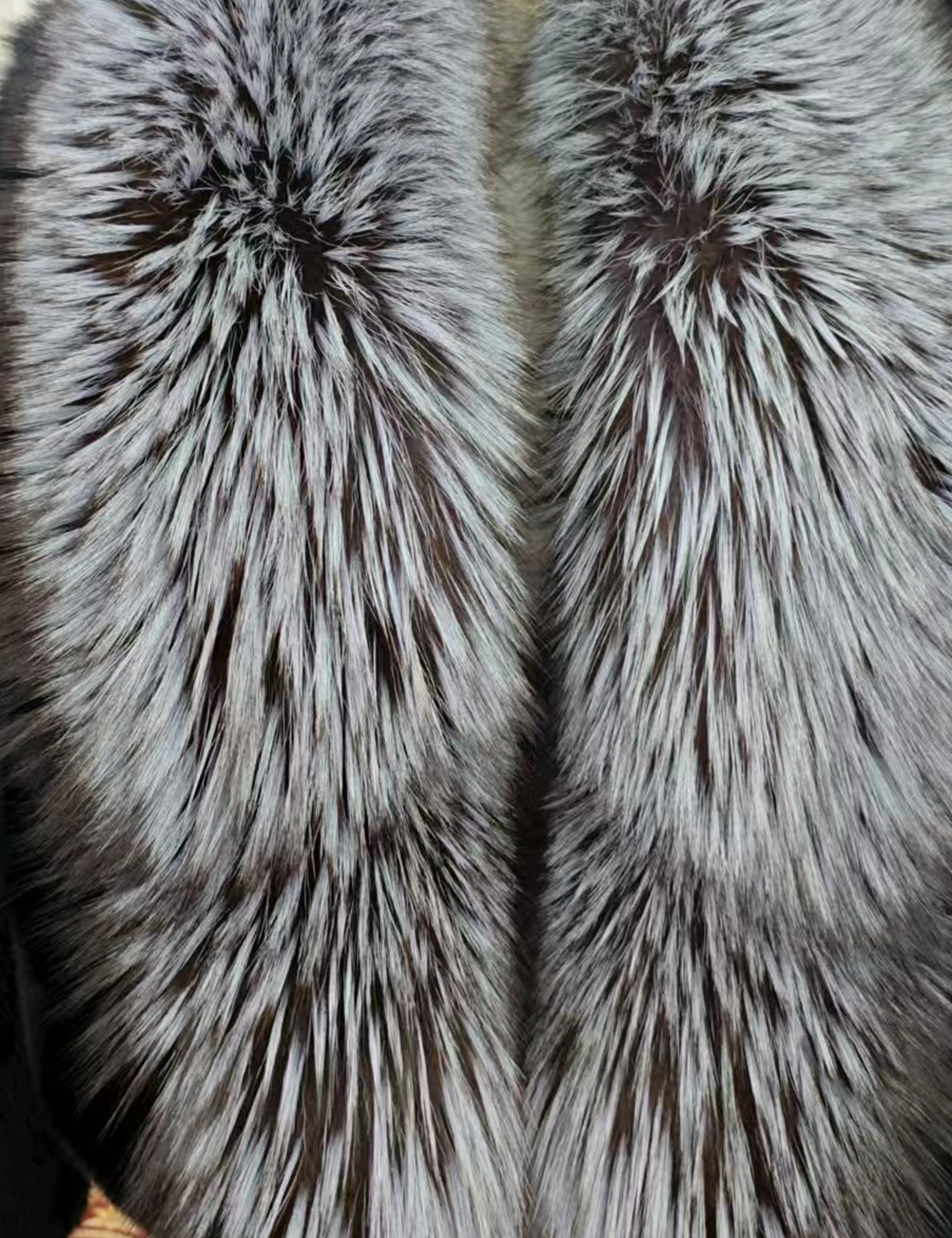 FURYOUME 2025 ใหม่ขนสัตว์จริงผู้หญิงขนสุนัขจิ้งจอกธรรมชาติแจ็คเก็ต Wholeskin Luxury PARTY เสื้อผ้าขนาดใหญ่ Silver Fox FUR COLLAR