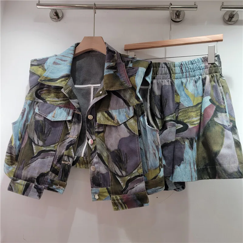 WTHT Fashion New Women's Colorful Print Lapel Denim Vest Elastic High Waist A-line Short Pants Female 2025 Summer 1LS2067
