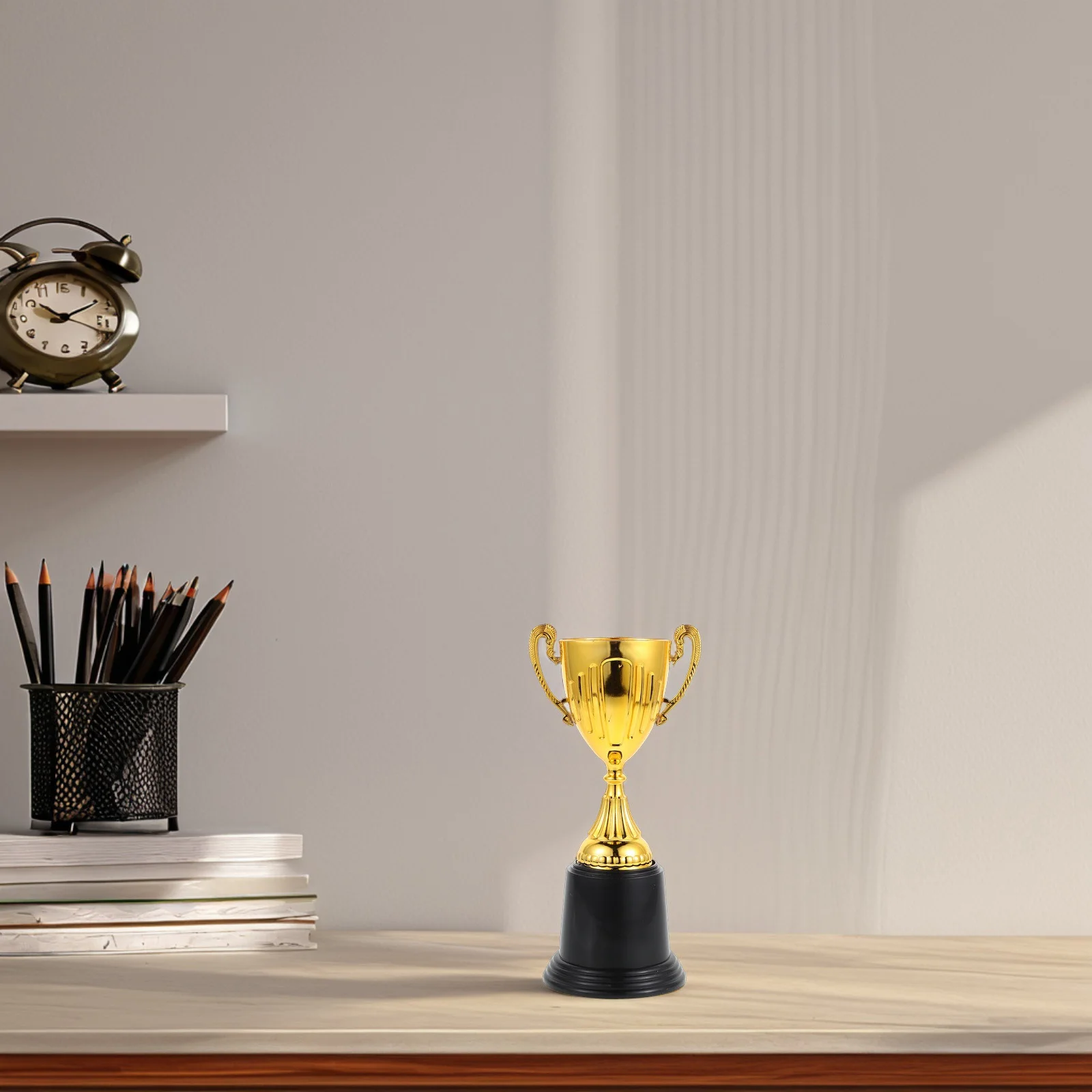 

Mini Gold Trophy Award Small Sports Participation Reward for Kids Soccer Basketball Racing Parties Celebration