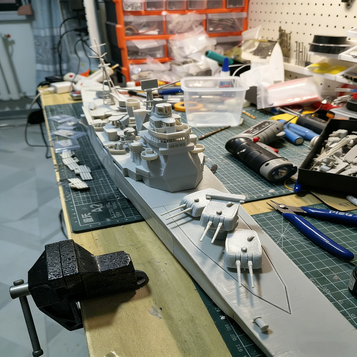 1/200 RC 배 100cm 타카오 중순양함 원격 조종 보트 상세한 부품이 풍부한 RC 모델 배 장난감 전함 모델