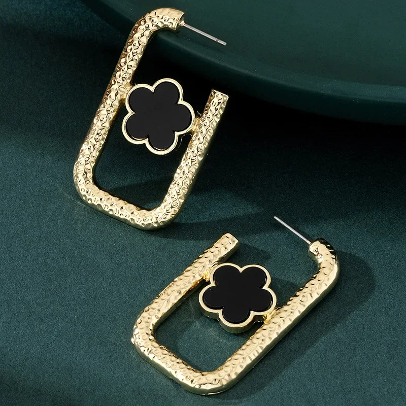 Classic Lucky Five-leaf Flower Earrings For Women Fashion Personalized Daily Accessory Party Jewelry Birthday Anniversary Gifts