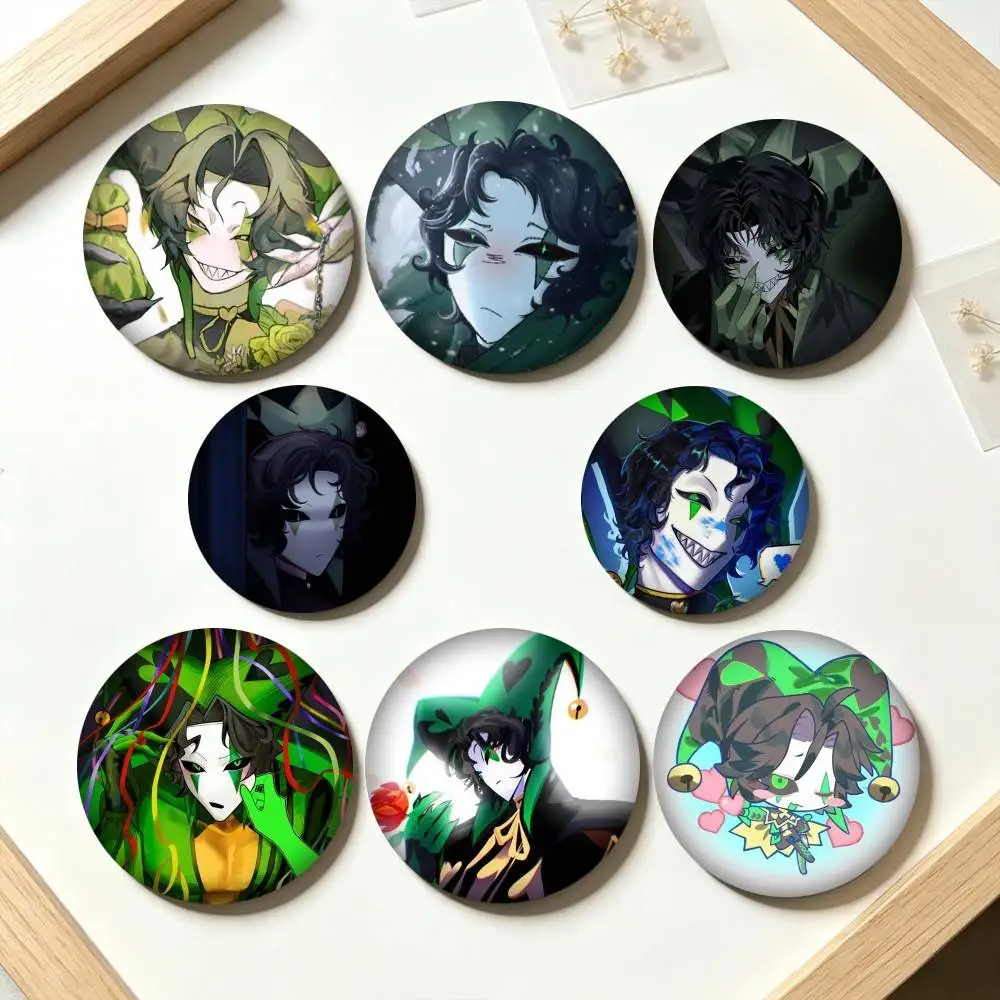T-The Freak Circus Harlequin 25mm 32mm 44mm 58mm 75mm Brooches Badges Pins for Accessories Gift