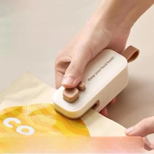 portable-kitchen-snack-preservation-sealing-machine-convenient-food-sealing-clamp-tool-home-use-sealant-device