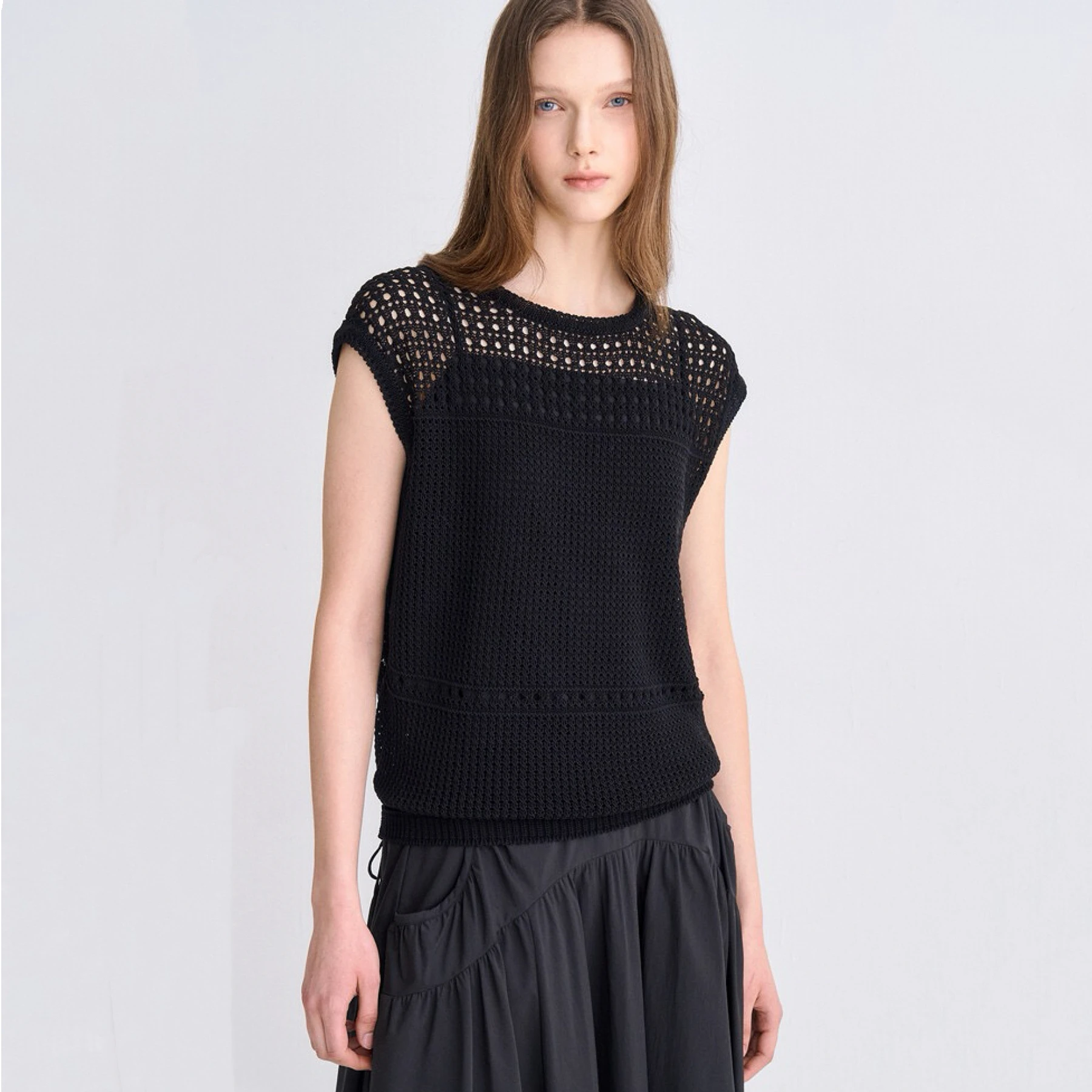 

Loose Knitted Svel round Ne Hollow Design Casual Faion Vest Women's Comfortable Breathable Color Commute Sle