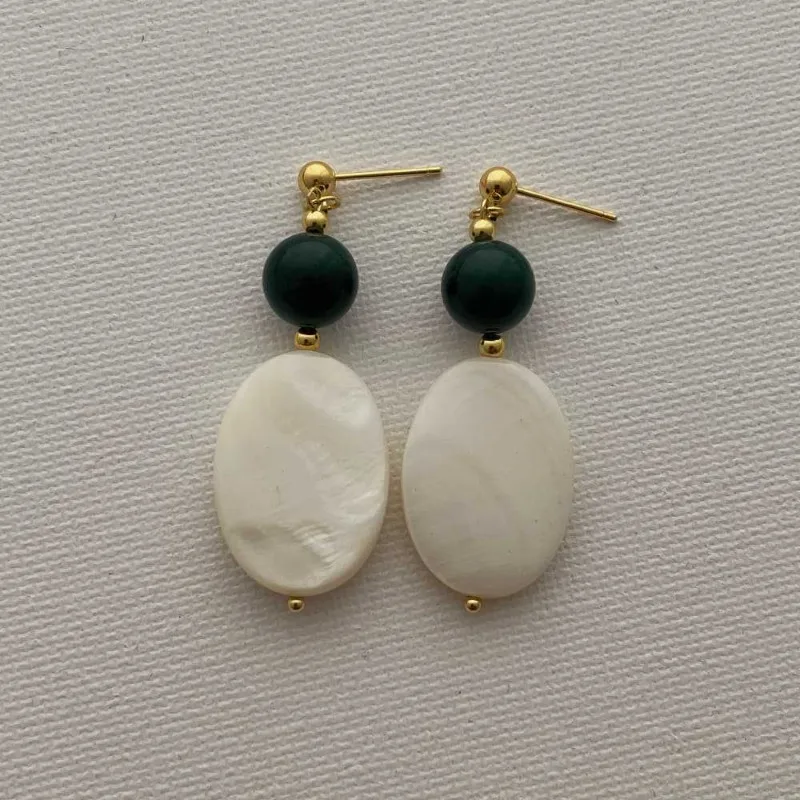 Minar Chinese Style 2 Designs Green Color Natural Stone Beads White Oval Shell Treand Drop Earrings for Women Real Gold Copper
