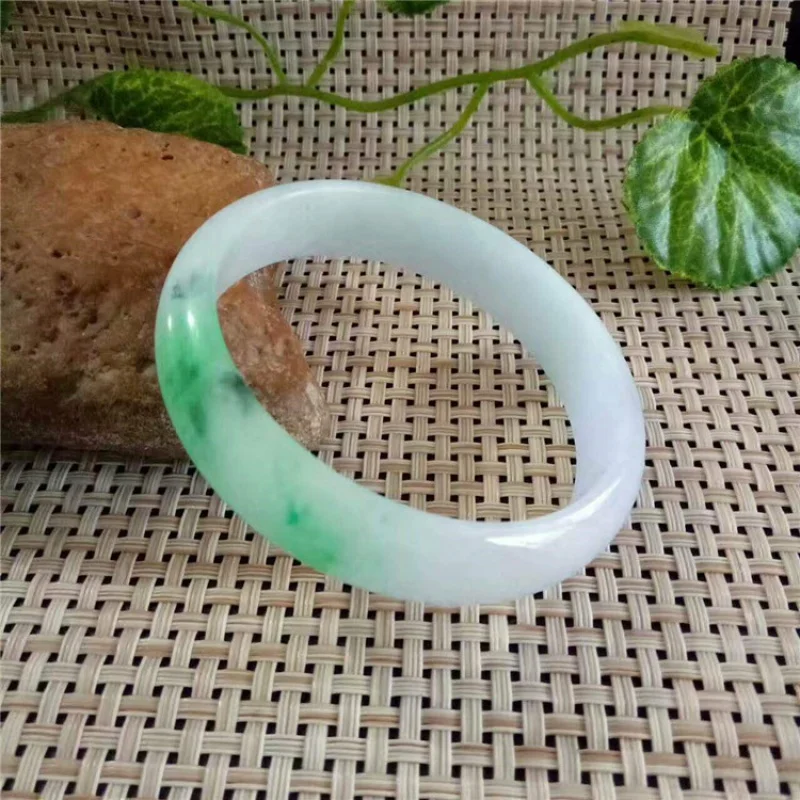 

Factory Wholesale Myanmar Jade Bracelet