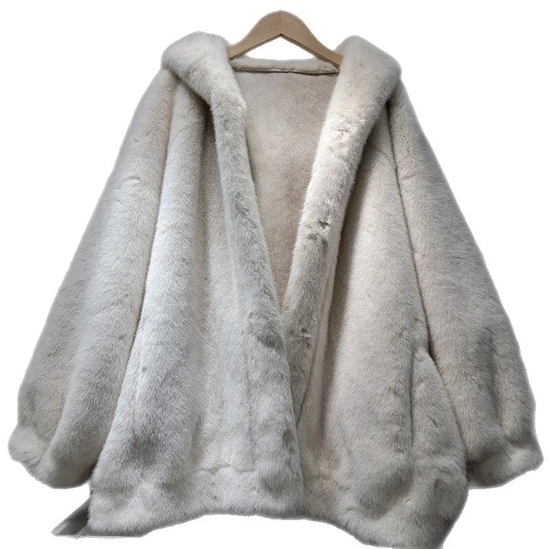 เสื้อโค้ทขนเฟอร์เทียมสำหรับผู้หญิง HKSH 2025 รุ่นใหม่ประจำฤดูหนาว มีฮู้ด สีพื้น เรียบหรู ดูดี มีระดับ อุ่นสบาย รุ่น HK14817