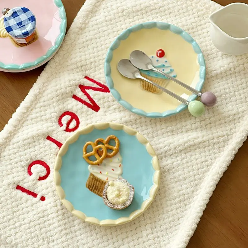 

Plate Macarone Hand Painted Ceramic Lovely Girl Heart Relief Cake Afternoon Tea Dessert Plate High Appearance Level