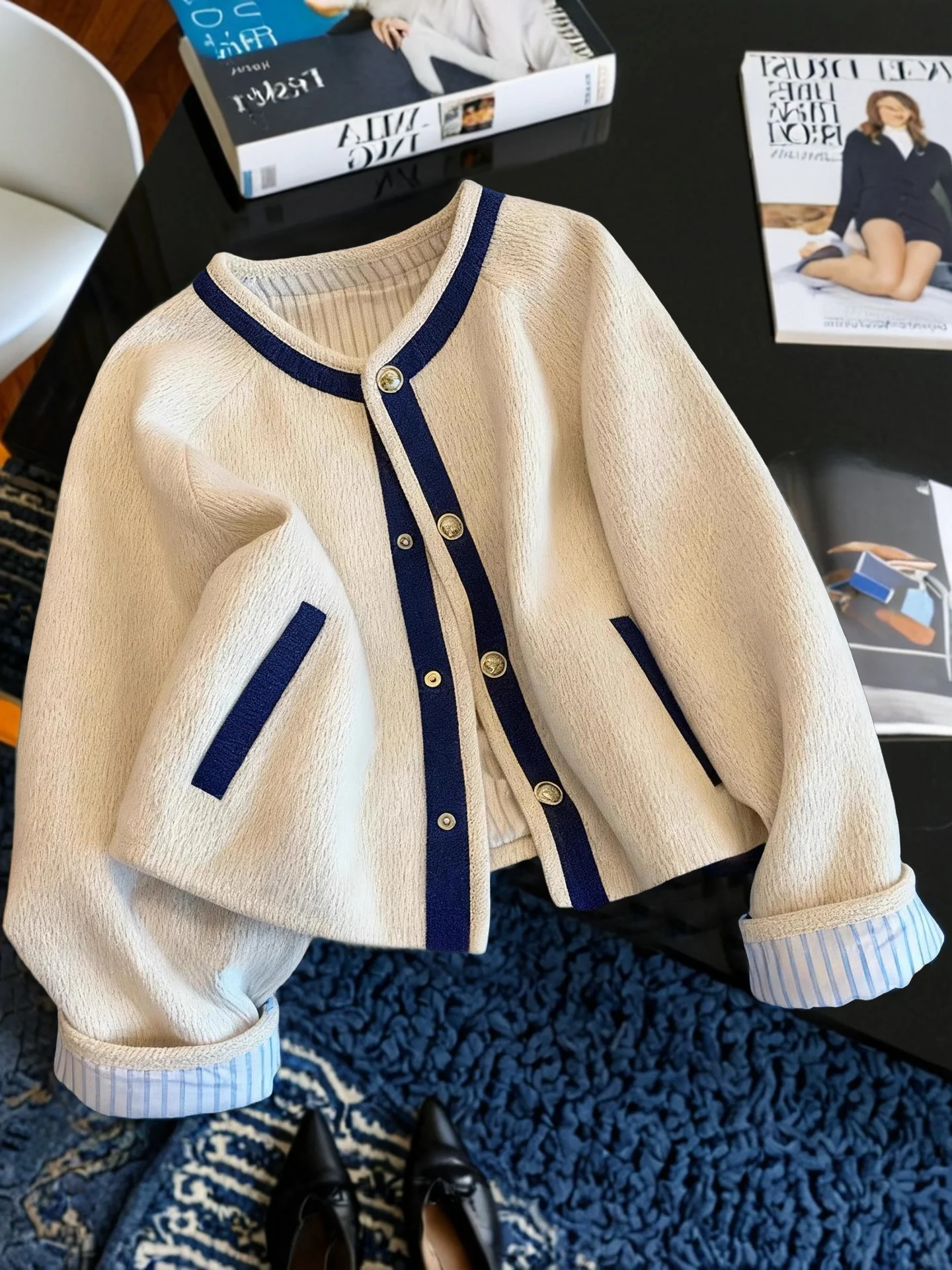 

Ele Knitted Outerwear Casual Single Buttoned Top for Men And Women Autumn Winter Faion Versatile Warmth Guaranteed