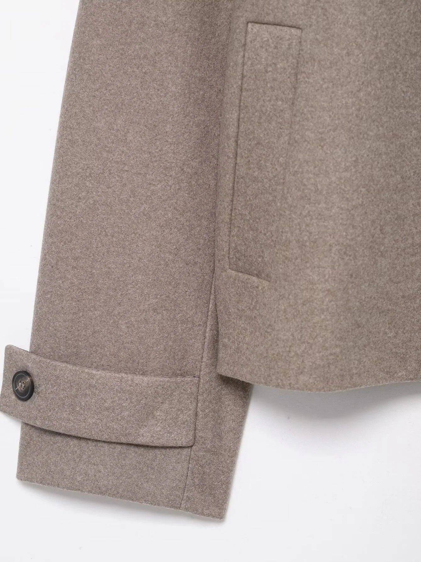 2025 Winter New Women's Casual Fashion Simple Versatile Loose Stand Collar Soft Long Sleeve Wool Short Coat