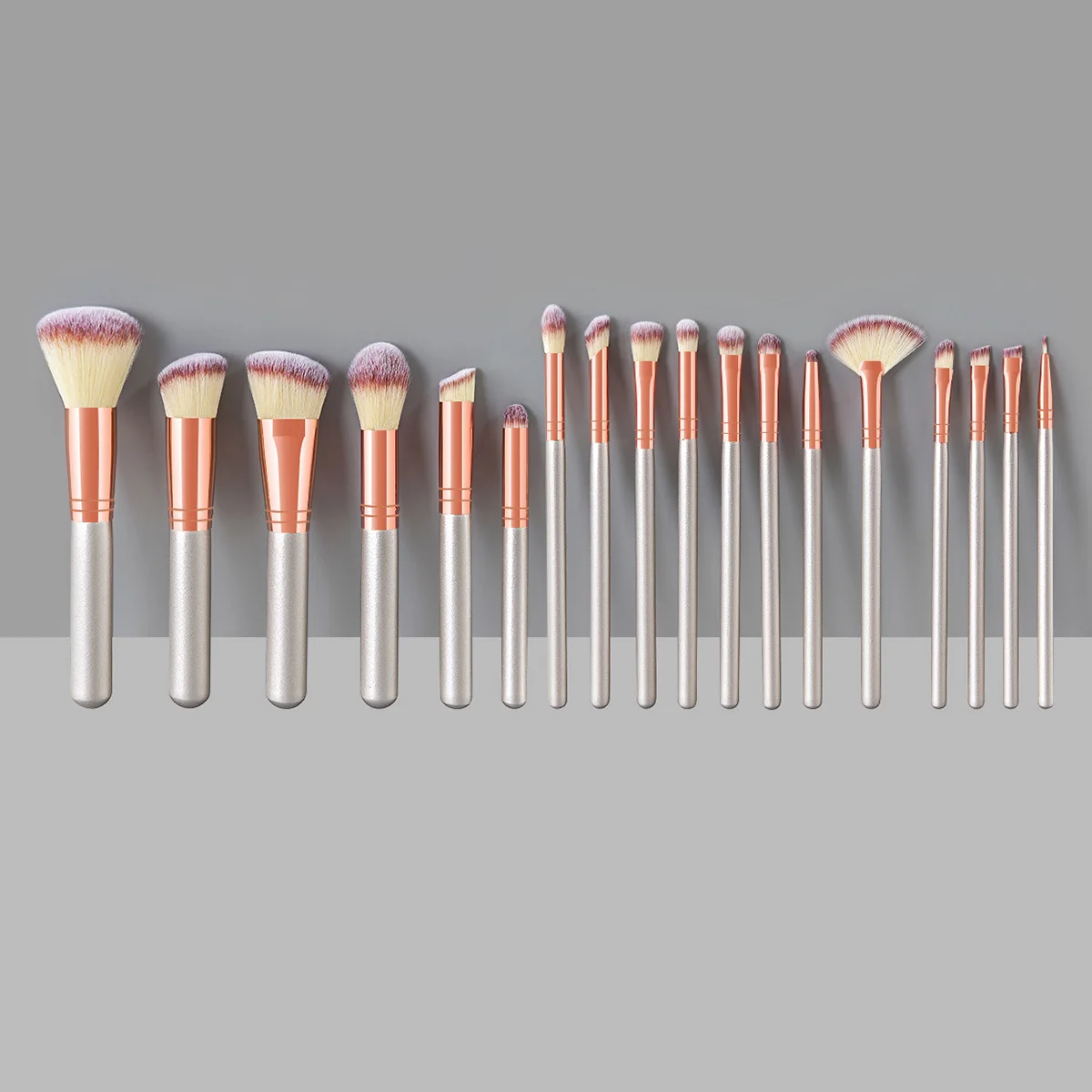 18Pcs makeup brushes  loose powder brush, high-quality makeup tools