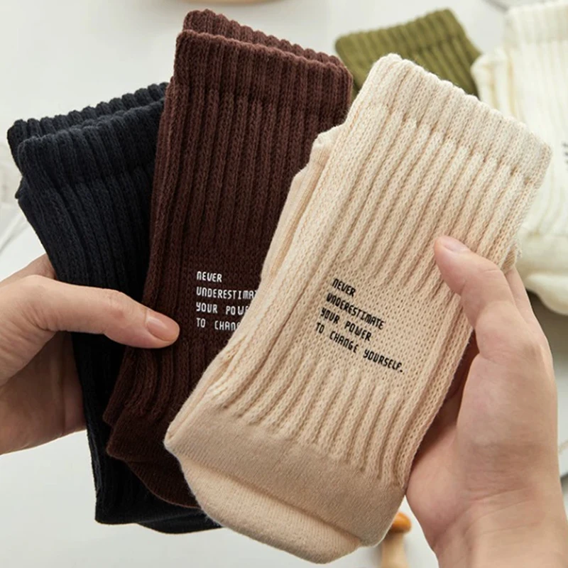 Harajuku Letter Vintage Cool Soft Sock Thick Thread Knitted Trendy Sports Stocking Versatile Pile Up Middle Tube Sox Solid Color