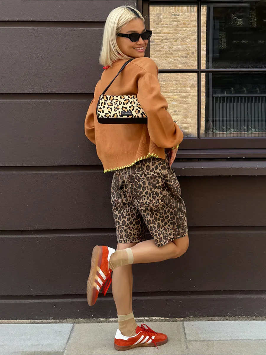 DriftWear Loose Wide-legged Short Pants Leopard Button Jeans A-line Short Trousers Causal Fashion Street Style Pants For Women